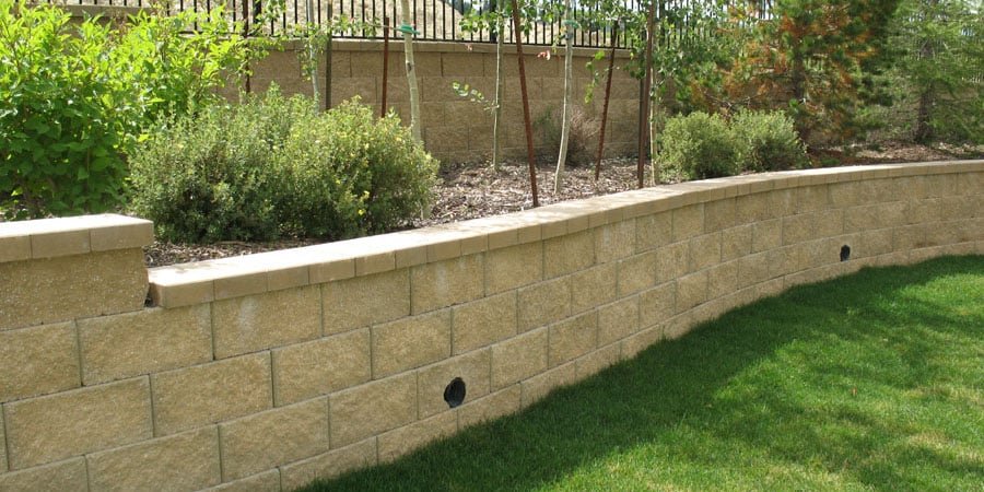 Retaining-Wall-Options-When-Landscaping-in-Perth-1